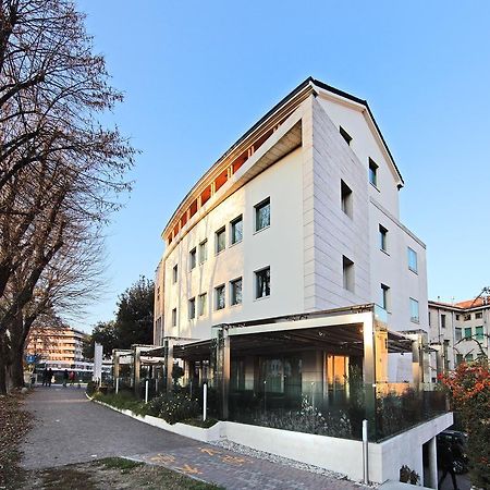 Postumia Hotel Design Oderzo Exteriör bild