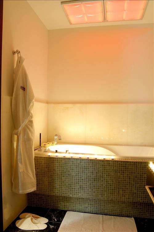 Postumia Hotel Design Oderzo Rum bild
